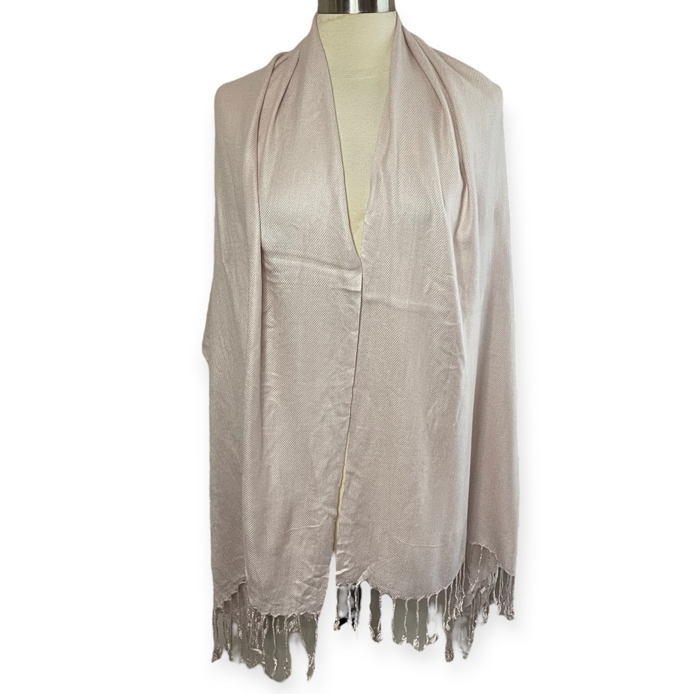 PASHMINA in a Shimmering Beige with Fringe Trim‎